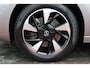 Opel Corsa-e Elegance, 50 kWh, 136 PK, Zwart dak, Donker glas, Pdc Voor + achter + camera, Full Ledverlichting, Cruise, Clima, Navi, App connect, Keyless go/entry, Dodehoek detectie, 3-fasen