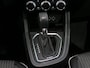 Renault Clio 1.6 E-Tech Hybrid 140 Intens - 360 camera - Navi - Sensoren - Armsteun voor