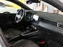 Renault Clio 1.6 E-Tech Hybrid 140 Intens - 360 camera - Navi - Sensoren - Armsteun voor