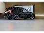 BMW iX3 High Executive Edition 80 kWh Pano/Shadow Line/Leder/360/Harman Kardon/HUD/Trekhaak/Driving Assist Pro/20"