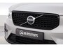 Volvo XC40 2.0 B4 Ultimate Dark | Pano-dak | Trekhaak | 360 camera | ACC | Standkachel | Pixel LED |