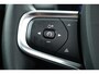 Volvo XC40 2.0 B4 Ultimate Dark | Pano-dak | Trekhaak | 360 camera | ACC | Standkachel | Pixel LED |