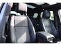 Land Rover Range Rover Evoque 2.0 P200 AWD S Panoramadak/Apple carplay/Achteruitrijcamera/NL Auto/Stoelverwarming/Stuurverwarming/Afneembare trekhaak/Meridian sound