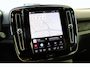 Volvo EX40 Single Motor Extended Range Plus 82 kWh | Trekhaak | Verwarmbare voorstoelen en stuurwiel | Premium audio by Harman Kardon | Keyless | Cruise control adaptief met Stop&Go en stuurhulp
