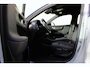 Volvo EX40 Single Motor Extended Range Plus 82 kWh | Trekhaak | Verwarmbare voorstoelen en stuurwiel | Premium audio by Harman Kardon | Keyless | Cruise control adaptief met Stop&Go en stuurhulp