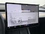 Tesla Model Y RWD 300PK SOH 90% Trekhaak Warmtepomp LFP-Accu Premium-Audio AMD Ryzen™ Camera's Navi Ecc Led Lmv 19" Privacy Glas Leder Stoel+Stuurverwarming Panoramadak Bluetooth Elek.Achterklep 1.600KG Trekgewicht 1e Eigenaar Origineel Nederlandse Auto