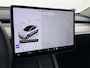 Tesla Model Y RWD 300PK SOH 90% Trekhaak Warmtepomp LFP-Accu Premium-Audio AMD Ryzen™ Camera's Navi Ecc Led Lmv 19" Privacy Glas Leder Stoel+Stuurverwarming Panoramadak Bluetooth Elek.Achterklep 1.600KG Trekgewicht 1e Eigenaar Origineel Nederlandse Auto