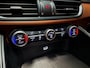 Alfa Romeo Giulia 2.0T Super|LEDER|MEMORY|LED|STOELV|STUURV|CRUISE|CAMERA|BLUETOOTH|19INCH|