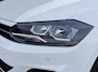 Volkswagen Polo 1.0 TSI Highline | Incl. 12 maanden garantie | Stoelverwarming | Adaptieve cruise control | Achteruitrijcamera | Parkeersensoren voor/achter | Airco | DAB radio | Recent onderhouden |