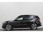 BMW X1 sDrive18i M-Sport | Panorama | Trekhaak | Origineel Nederlands | Sfeerverlichting | Carplay | 19 inch | Getint Glas | DAB | Sportstoelen | Camera | Autom. Achterklep |