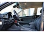 Kia Niro Hybrid 1.6 GDi First Edition | Trekhaak | Navigatie | Achteruitrijcamera