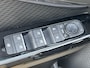 Toyota Urban Cruiser Executive 61 kWh | Grandeur grey met zwart dak | Demonstratie auto |