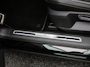Volkswagen Tiguan 1.4 TSi 245 Pk eHybrid R-Line Business | Black Style | Panoramadak | Stoelverwarming | Camera | Trekhaak | Adaptive Cruise | 20 Inch | 59.948 Km !!