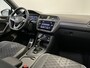 Volkswagen Tiguan Allspace 1.5 TSI R-Line 7p. | PANO | TREKHAAK | IQ LIGHT | CAMERA |