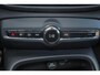 Volvo C40 Extended Range Plus 82 kWh - Panoramadak - IntelliSafe Assist & Surround - Parkeercamera achter - Verwarmde voorstoelen & stuur - Parkeersensoren voor & achter - Draadloze tel. lader - Warmtepomp - Extra getint glas - 19' LMV