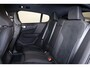 Volvo C40 Extended Range Plus 82 kWh - Panoramadak - IntelliSafe Assist & Surround - Parkeercamera achter - Verwarmde voorstoelen & stuur - Parkeersensoren voor & achter - Draadloze tel. lader - Warmtepomp - Extra getint glas - 19' LMV