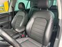 Volkswagen Golf 1.2 TSI Business Edition | Massage | Half leder | Achteruit rij camera | APK