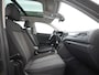 Volkswagen T-Roc 1.5 TSI | Panoramadak | Trekhaak | Camera | Zondag Open!