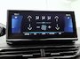 Peugeot 3008 HYbrid4 Blue Lease Allure 300pk Automaat | Navigatie | Camera | Licht Metalen Velgen 18" | Dodehoek Detectie | Voorstoelen Verwarmd