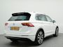 Volkswagen Tiguan 1.4 TSI 125 pk R-Line | Adaptieve Cruise Control | Apple Carplay / Android Auto | LED verlichting | Stoelverwarming |