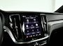 Volvo V60 T8 Plug-in hybrid AWD Plus Dark | SOH 100% | Panoramadak | 360° camera | Head-up display | Harman Kardon | Stoel- en stuurverwarming | Trekhaak