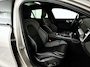 Volvo V60 T8 Plug-in hybrid AWD Plus Dark | SOH 100% | Panoramadak | 360° camera | Head-up display | Harman Kardon | Stoel- en stuurverwarming | Trekhaak