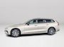 Volvo V60 T8 Plug-in hybrid AWD Plus Dark | SOH 100% | Panoramadak | 360° camera | Head-up display | Harman Kardon | Stoel- en stuurverwarming | Trekhaak