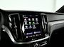 Volvo V60 T8 Plug-in hybrid AWD Plus Dark | SOH 100% | Panoramadak | 360° camera | Head-up display | Harman Kardon | Stoel- en stuurverwarming | Trekhaak