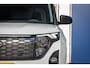 Ford E-Transit Cour. Trend 44 kWh | Trekhaak | Apple Carplay/Android Auto | Cruise control adaptief | Keyless | Electronic climate controle | Parkeersensor achter | Navigatiesysteem | Apple Carplay/Android Auto|telefoonintegratie premium | Buitenspiegels in afwijkende kleur | Cruise control adaptief met Stop&Go en stuurhulp