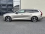 Volvo V60 2.0 T8 Plug-in hybrid AWD Plus Dark | Zwenkbare trekhaak | Adaptieve cruise | Memory  | Blis | Harman Kardon |