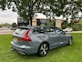 Volvo V60 2.0 B3 Momentum Thunder Grey Met. Leder, Camera