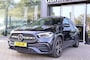 Mercedes-Benz GLA 200 4M AMG LINE *PANO*CARBON*TREKHAAK*MEMORY*SFEER*NIGHT*KEYLESS