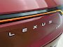 Lexus LBX Emotion 2WD | Bi-Tone Premium Metallic | Stoel- en Stuurverwarming | Parkeersensoren |