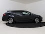 Toyota Corolla Touring Sports 1.8 Hybrid Dynamic | Dealer onderhouden | Trekhaak afneembaar | Stoelverwarming | Draadloze telefoonlader | Navigatie | Apple CarPlay/Android Auto | Cruise Control Adaptive |