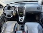 Hyundai Tucson 2.0i Style Premium LEER CLIMA LMV TREKHAAL RIJDT GOED NAP APK