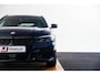BMW 3-Serie Touring M340d xDrive Business Edition Plus Trekhaak - Panoramadak - Elektrischverstelbare stoelen - Stoelverwarming voor/achter - Getinte/geluiddempende ruiten - Head up - Active Cruise Control -