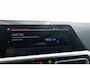 BMW 3-Serie Touring M340d xDrive Business Edition Plus Trekhaak - Panoramadak - Elektrischverstelbare stoelen - Stoelverwarming voor/achter - Getinte/geluiddempende ruiten - Head up - Active Cruise Control -