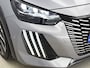 Peugeot 208 GT Hybrid 145pk Automaat | Navigatie | 360° Camera | Climate Control | Adaptieve Cruise Control | Parkeersensoren v+a | Armsteun | Keyless | Full Led koplampen | Dodehoeksensor| Leder/stof sportstoelen | Bluetooth | Draadloze Apple CarPlay / Android Auto | DAB+ radio | Donker getint glas | 17" lichtmetalen velgen |