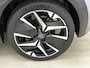 Peugeot 208 GT Hybrid 145pk Automaat | Navigatie | 360° Camera | Climate Control | Adaptieve Cruise Control | Parkeersensoren v+a | Armsteun | Keyless | Full Led koplampen | Dodehoeksensor| Leder/stof sportstoelen | Bluetooth | Draadloze Apple CarPlay / Android Auto | DAB+ radio | Donker getint glas | 17" lichtmetalen velgen |