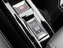 Peugeot 208 GT Hybrid 145pk Automaat | Navigatie | 360° Camera | Climate Control | Adaptieve Cruise Control | Parkeersensoren v+a | Armsteun | Keyless | Full Led koplampen | Dodehoeksensor| Leder/stof sportstoelen | Bluetooth | Draadloze Apple CarPlay / Android Auto | DAB+ radio | Donker getint glas | 17" lichtmetalen velgen |