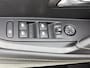 Peugeot 208 GT Hybrid 145pk Automaat | Navigatie | 360° Camera | Climate Control | Adaptieve Cruise Control | Parkeersensoren v+a | Armsteun | Keyless | Full Led koplampen | Dodehoeksensor| Leder/stof sportstoelen | Bluetooth | Draadloze Apple CarPlay / Android Auto | DAB+ radio | Donker getint glas | 17" lichtmetalen velgen |