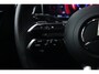 Mercedes-Benz C-klasse 300 E AMG Line / PANO/HUD/CARPLAY/SFEERVERLICHTING/BOMVOL