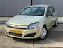 Opel Astra 1.8 Essentia AUTOMAAT / TREKHAAK / AIRCO