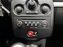 Renault Clio 1.2-16V Dynamique/ D-Riem verv: 217.000 KM!/ 5-Drs/ 16'' LMV/ Airco/ Cruise/ Elek. pakket/ Isofix/ Radio-CD/ Multi. LEDER. Stuur/ Mistl./ Getint glas/ Metallic lak.