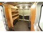 Ford Transit 2.0 TDCI L3H2 | 2800kg Trekgew. | Airco | Cruise | Camera | 3 Zits | Trekhaak | Parkeersens.