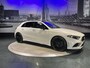 Mercedes-Benz A-klasse 180 Business Solution AMG *NL Auto*Led*Pano*Camera*