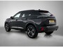 Peugeot 2008 SUV Allure 100pk | Navigatie | Achteruitrijcamera | Climate Control | Cruise Control | Parkeersensoren v+a | Armsteun | Digitaal instrumentenpaneel | Draadloze Apple Carplay / Android Auto | Bluetooth | DAB+ radio | Led koplampen | Donker getint glas | 17" lichtmetalen velgen |