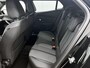Peugeot 2008 SUV Allure 100pk | Navigatie | Achteruitrijcamera | Climate Control | Cruise Control | Parkeersensoren v+a | Armsteun | Digitaal instrumentenpaneel | Draadloze Apple Carplay / Android Auto | Bluetooth | DAB+ radio | Led koplampen | Donker getint glas | 17" lichtmetalen velgen |