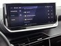 Peugeot 2008 SUV Allure 100pk | Navigatie | Achteruitrijcamera | Climate Control | Cruise Control | Parkeersensoren v+a | Armsteun | Digitaal instrumentenpaneel | Draadloze Apple Carplay / Android Auto | Bluetooth | DAB+ radio | Led koplampen | Donker getint glas | 17" lichtmetalen velgen |