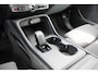 Volvo EX40 Single Motor Extended Range Plus 82 kWh | Trekhaak | Verwarmbare voorstoelen en stuurwiel | Premium audio by Harman Kardon | Keyless | Adaptieve cruise control Warmtepomp